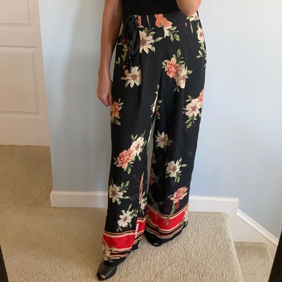 Black Floral Palazzo Wide Leg Pants - Picture 2 of 7
